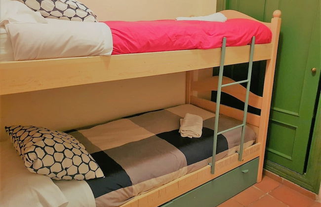 Todosierranevada Zona Baja Junto a los Telecabinas - Foto 62