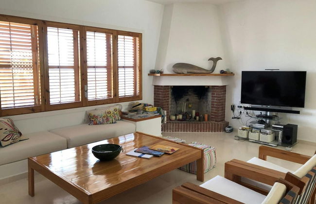 Hillside Villa Near Beaches - Foto 17