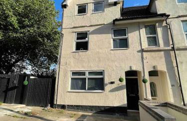 4- Lovely 1-bedroom serviced apartment West Midlands - Foto 3