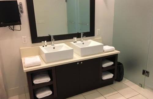 Doral 2-Story Villa 3 Bed 4 Bath at Provident Doral at The Blue Miami - Foto 21