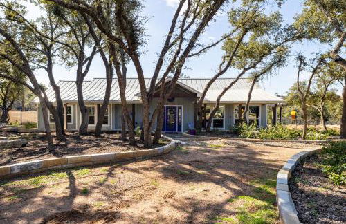 Casa Mariposa Newly Renovated Firepit*Fireplace*Great Deck*Pets Welcome! - Foto 34