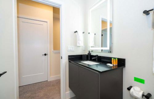 Modern 3Bd Screened Pool at Serenity Resort 17322 - Foto 44