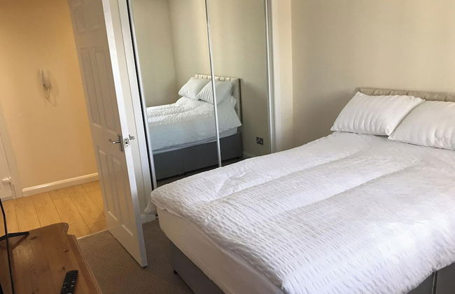 3-bed Apartment - Sleeps 6 - Parking, Wifi, Pets - Foto 2