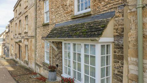 Dolphin House - Photo 3