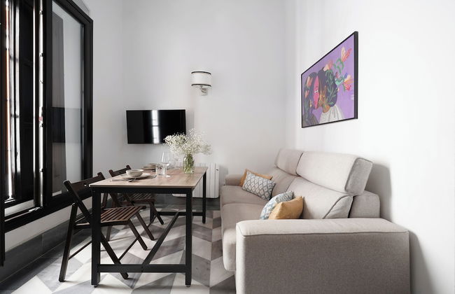 Numa Seville Alegre - Photo 24