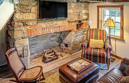 1786 Farm Cottage Honeymoon Suite Renovated 2022 - Foto 21