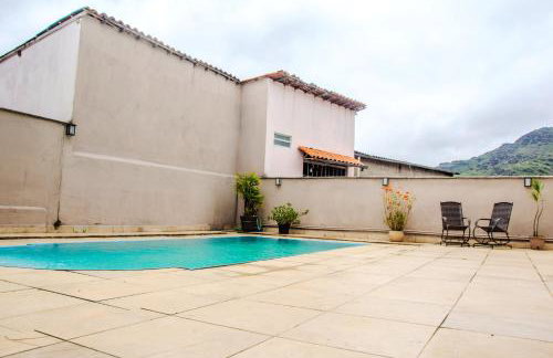 Ap Ouro Pret - com piscina aquecimento solar e churrasqueira - Foto 21