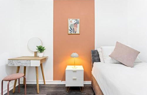 Churchill Apartment- 4 Beds- Free Parking- Near NEC BHX & HS2 - Foto 30