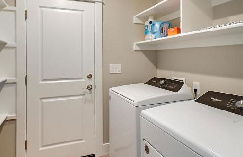 Ocean Shores Home with Game Room - Walk to Beaches! - Foto 22