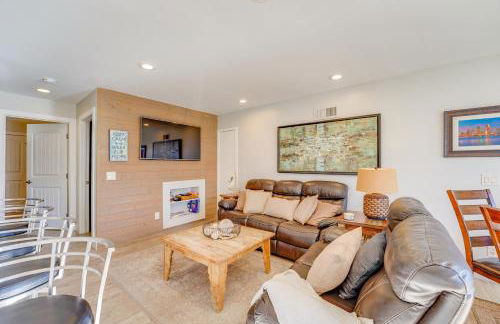 Stunning Beach Home - large patio, parking, ac & dog friendly! - Foto 28