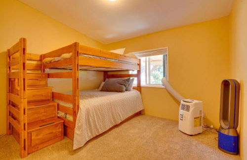 Lovely Detroit Home with Deck - Walk to Town! - Foto 17