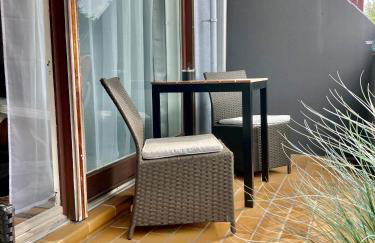 Living at Saarpartments -AdultsOnly- 2 Bedrooms, Kitchen - Business & Holiday Apartments for Long- and Short term Stay, 3 min to Train Station, Secure E-Bike Parking! - Foto 17