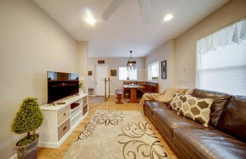 GOTL strip cottage Walk to the beach - Foto 2