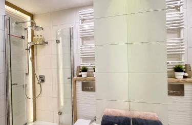 Comfortable Apart, Old Town, Free parking, hanging bed, Wi-Fi, lift, aircon,self check-in 24h, Stare Miasto, winda, nowy budynek, garaż 0 zl, klima - Photo 31