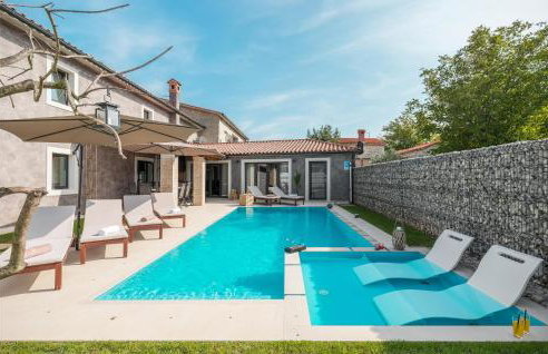 Gorgeous Home In Barban With Sauna - Photo 9