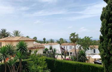 VILLA NABRISA MARBELLA, 5 BEDROOM, PRIVATE POOL, GARDEN, BBQ - Foto 78