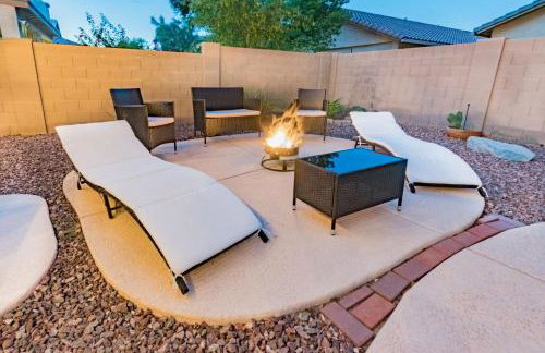 Desert Oasis Amazing Pool Waterfall Firepit Office - Foto 73