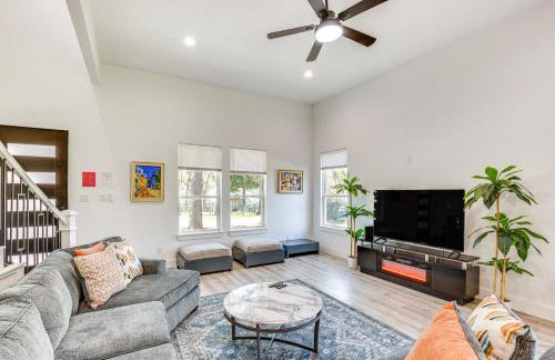 Fire Pit and Grill Lakeside Gun Barrel City Home! - Foto 4