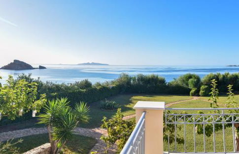 Waterfront 5BR Villa near Porto Heli by JJ Hospitality - Foto 5