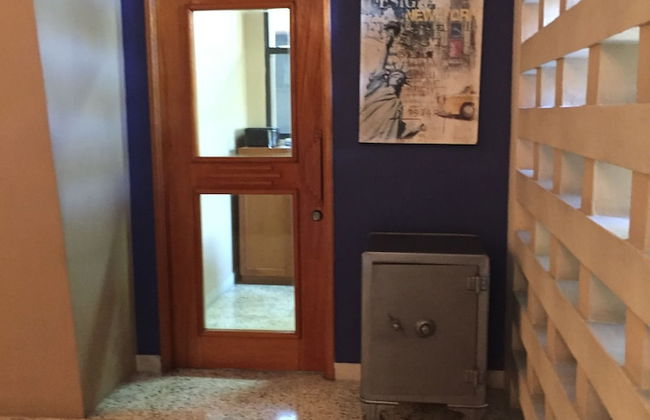 Palm Residence - Photo 9