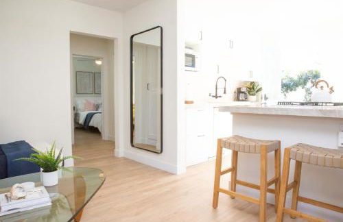 Adorable Octopus Hideaway 2 min walk to the beach! - Foto 6