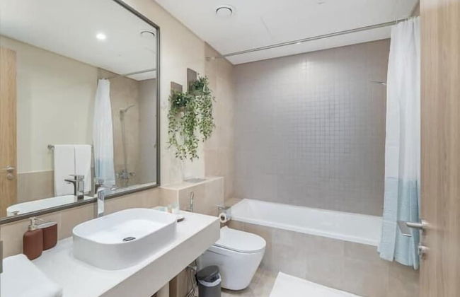 Vogue - Dubai Frame View - Photo 77