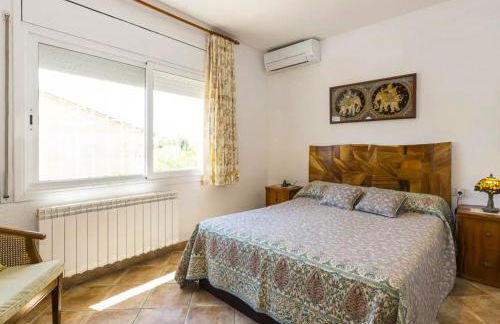 Catalunya Casas Superb Traditional Elegance walking distance to beach - Foto 23