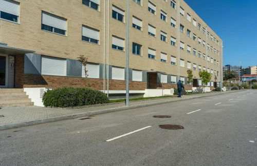 Fully Equipped 3 bed - Parking - Foto 35