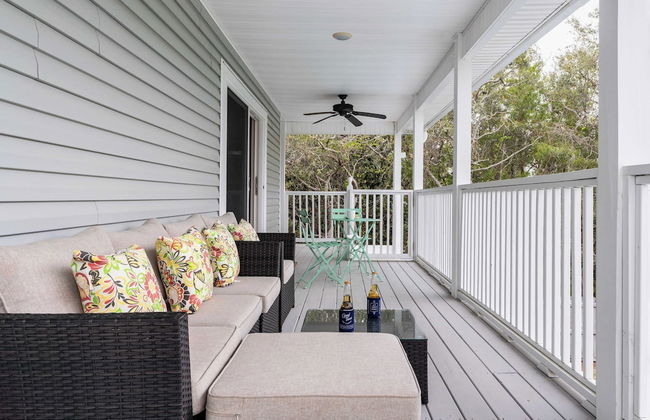 Dolphin Days by Avantstay Pool, 0.2mi to Beach! - Foto 42