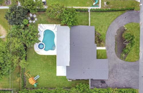 Pool Spa Swingset Makeover in Progress - Foto 8