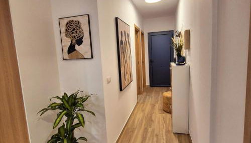 Natalia - Melrose Place - Foto 5