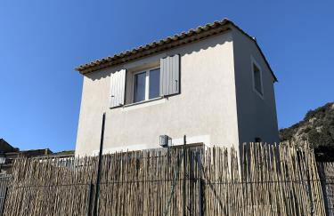 Charmante maisonnette proche du centre du village - Foto 15