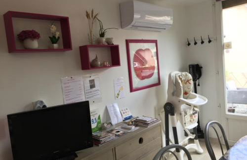 Gite des 2 arbres de la sagesse , agréable chalet avec spa privatif - Foto 4