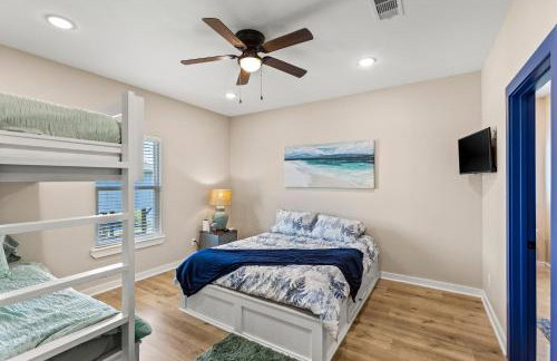 Caza Azul Luxury 4BR Getaway, Gated Community, Canal Views & Lift - Foto 22