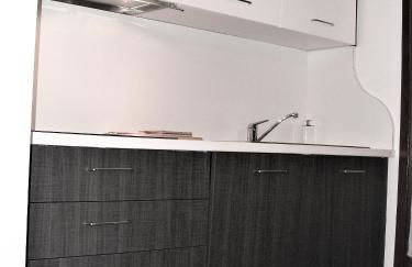 Green & Lake Home - Photo 17