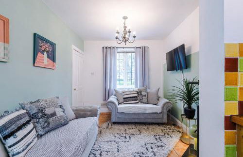 Stylish 4 Bedroom Home in Port Sunlight with 7 Beds Perfect for Business Bookings and Groups - Foto 52