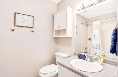 Country Lane Cottage- privacy & quiet neighborhood - Foto 20