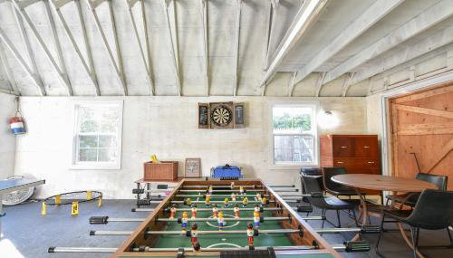 Pristine Multi-Family Home w Barn Game Room - Foto 4