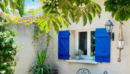 La capucinette à l’ombre du marronnier - Foto 2