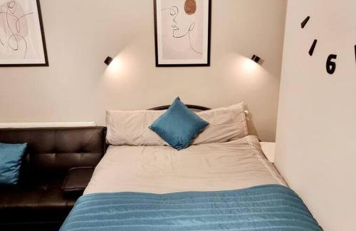 Stylish Self-Contained Apartment with Private Entrance & Self Check-In - Foto 1