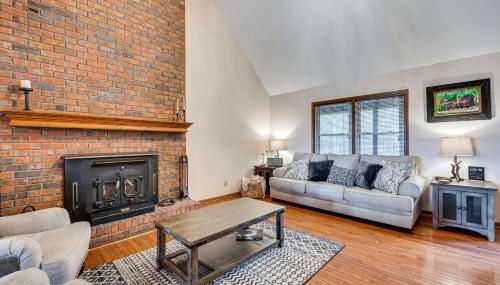 McDonough Escape with Private Hot Tub and Game Room! - Foto 4