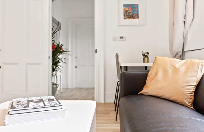 Elegant 1 Bedroom Apartment in Brixton - Foto 17