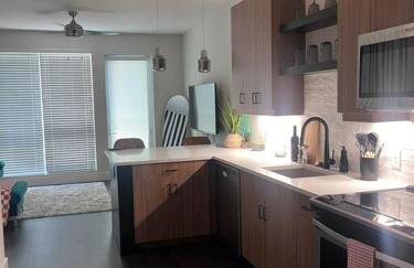 central located Modern west Midtown suite - Foto 18