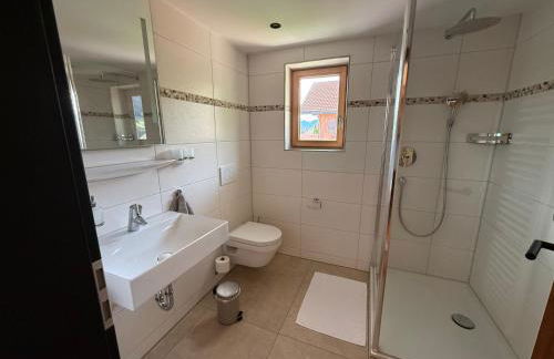 DAS BISCHOF - 5 exklusive Ferienwohnungen und 1 Doppelzimmer - 4x mit privater Zirben Sauna - Semmelservice & Hindelang PLUS - Foto 55