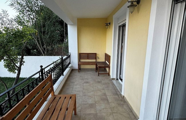 Skiathos Center Stylish 2 Bd w Balcony - Photo 25
