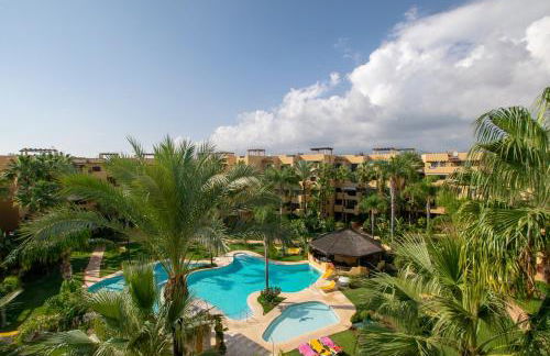 Bellavista Marbella - Stunning Beachside Luxury Penthouse Apartment - Photo 9