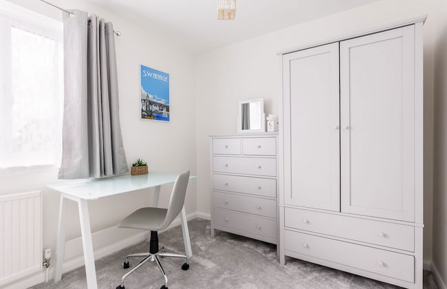 Spinnaker House - Photo 4