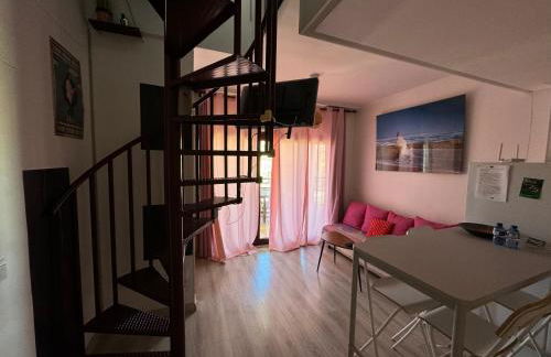 Ático con terraza, piscina y jacuzzi - Foto 2