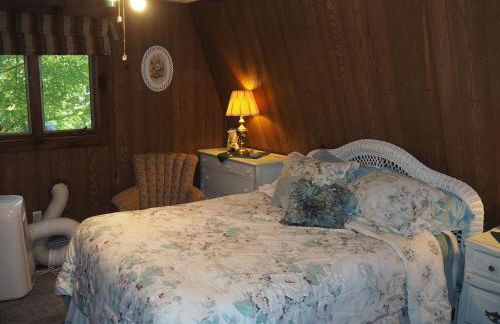 Emanuel - Cute Upstairs Apt AC Great Location - Foto 4