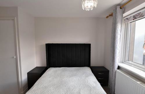 Apartment Sleeps 4 with Riverside Access - Foto 15